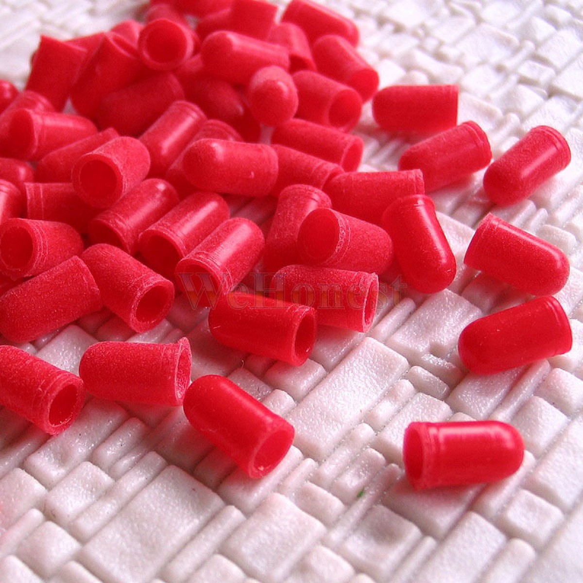 20 pcs Red Caps / Cover for 3mm Grain of Wheat Bulbs